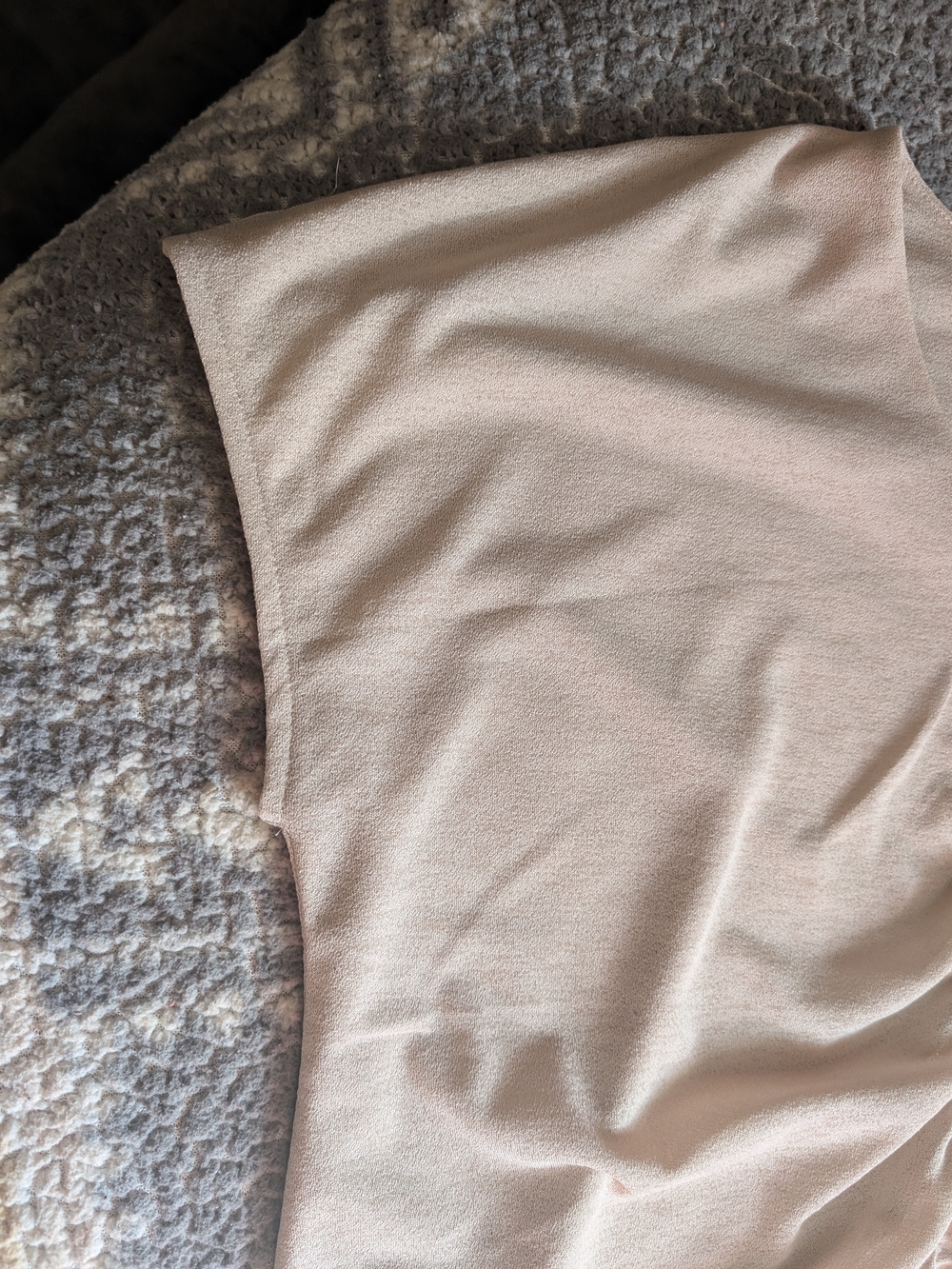 Express Light Pink V-Neck Ruched Front Blouse - Picture 3 of 4